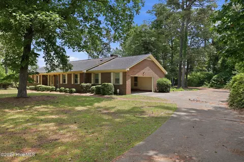 Exterior - 841 Highway 123 S, Hookerton, NC 28538 photo 2 of 5