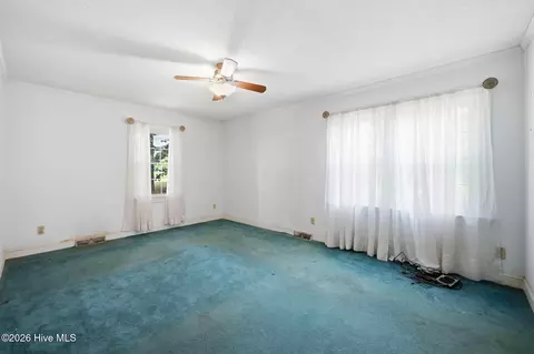 Bedroom - 841 Highway 123 S, Hookerton, NC 28538 photo 2 of 7