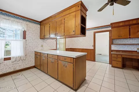 Kitchen - 841 Highway 123 S, Hookerton, NC 28538 photo 1 of 3