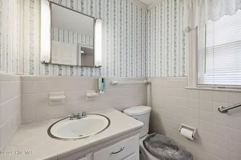 Bath - 841 Highway 123 S, Hookerton, NC 28538 photo 3 of 6