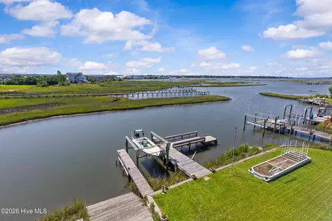 View/Area - 113 Cedar Ln, Cedar Point, NC 28584 photo 8 of 15
