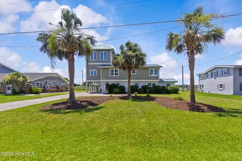 Exterior - 113 Cedar Ln, Cedar Point, NC 28584 photo 2 of 16