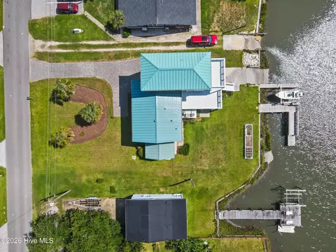 View/Area - 113 Cedar Ln, Cedar Point, NC 28584 photo 5 of 15