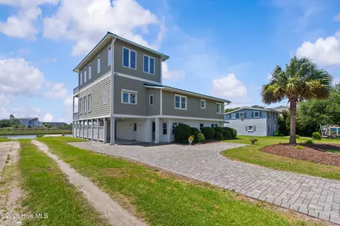 Exterior - 113 Cedar Ln, Cedar Point, NC 28584 photo 5 of 16