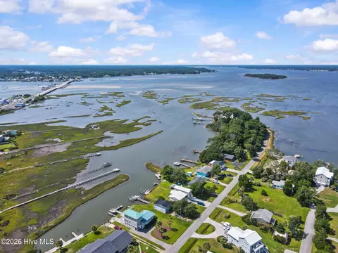 View/Area - 113 Cedar Ln, Cedar Point, NC 28584 photo 14 of 15