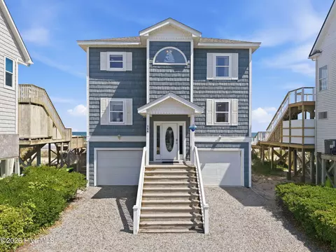 266 Sea Shore Dr, North Topsail Beach, NC 28460