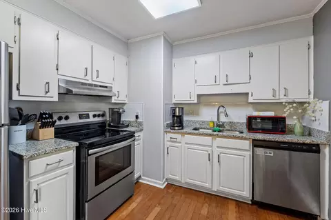 Kitchen - 3711 Cairo Ct, Augusta, GA 30906 photo 2 of 2