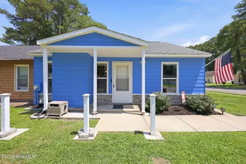 153 Corey Cir, Jacksonville, NC 28546