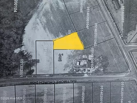 S Of E White Pond Road, Fairmont, NC 28340