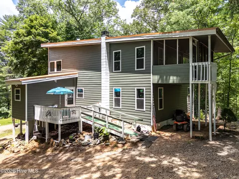 860 Holly Rd, Murphy, NC 28906 photo 2