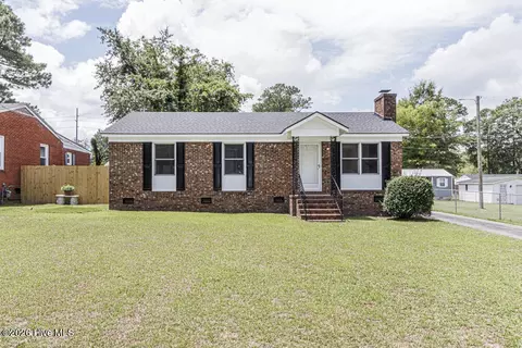 1133 Paul St, Rocky Mount, NC 27803