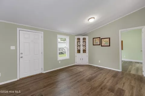 406 Ensign Ct, Hampstead, NC 28443 photo 9