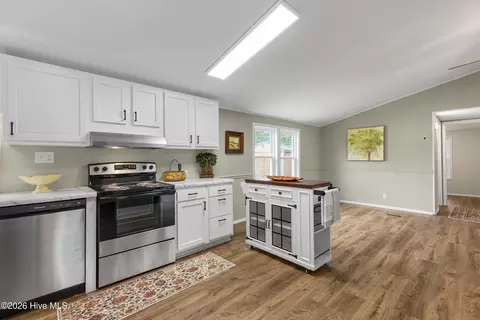 406 Ensign Ct, Hampstead, NC 28443 photo 14