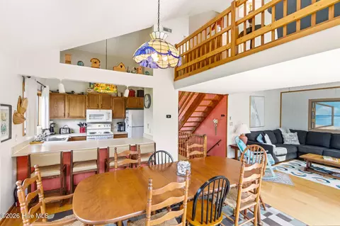 131 Hillside Ct, Duck, NC 27949 photo 9