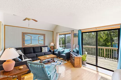 131 Hillside Ct, Duck, NC 27949 photo 6