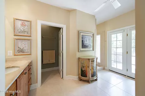 Bath - 18 Oxton Cir, Pinehurst, NC 28374 photo 1 of 10