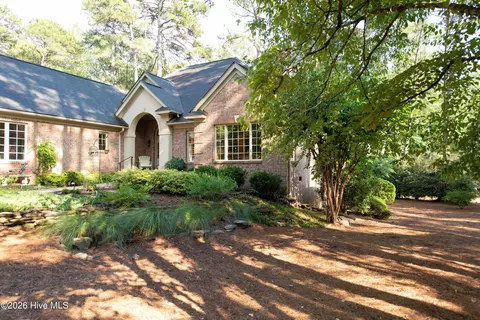 Exterior - 18 Oxton Cir, Pinehurst, NC 28374 photo 12 of 24
