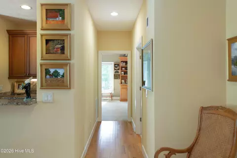 Entry Way - 18 Oxton Cir, Pinehurst, NC 28374 photo 7 of 7