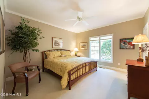 Bedroom - 18 Oxton Cir, Pinehurst, NC 28374 photo 4 of 7