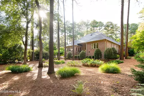 Exterior - 18 Oxton Cir, Pinehurst, NC 28374 photo 18 of 24