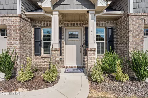 127 Lark Dr, West End, NC 27376 photo 8