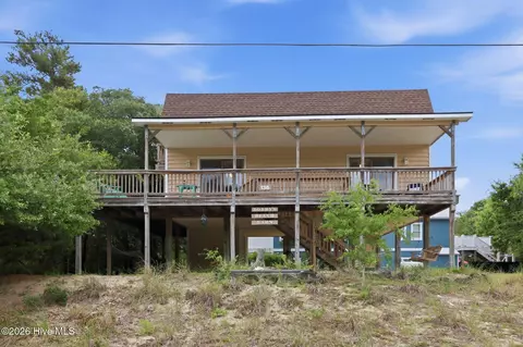 136 Sea Dunes Dr, Emerald Isle, NC 28594