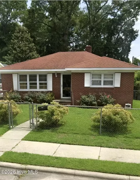 203 Heard St, Kinston, NC 28501