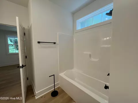 Bath - 912 Thrush Dr, Vass, NC 28394 photo 10 of 11