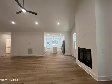 Living - 912 Thrush Dr, Vass, NC 28394 photo 4 of 6
