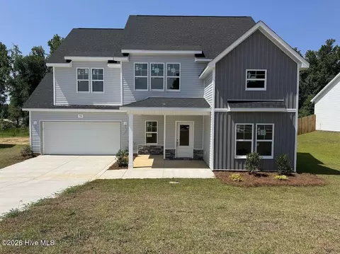 786 Southerland Peak Ct, Raeford, NC 28376