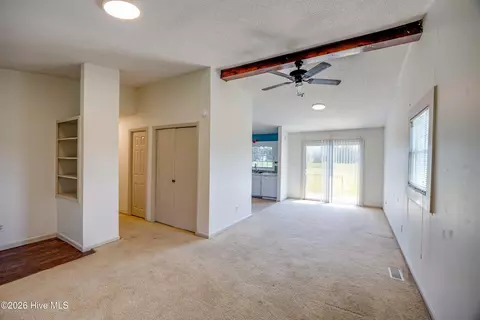 Living - 682 Cherry Rd, Washington, NC 27889 photo 1 of 3