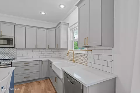 Kitchen - 5145 Windmill Pl, Evans, GA 30809 photo 3 of 6