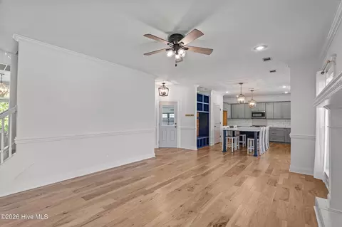 Living - 5145 Windmill Pl, Evans, GA 30809 photo 4 of 6