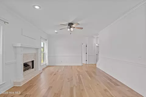 Living - 5145 Windmill Pl, Evans, GA 30809 photo 5 of 6