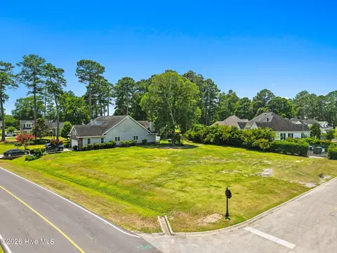 8905 Rosewood Ct NW, Calabash, NC 28467