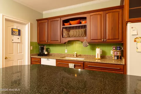 Kitchen - 115 Tip Toe Rd, Edenton, NC 27932 photo 2 of 5
