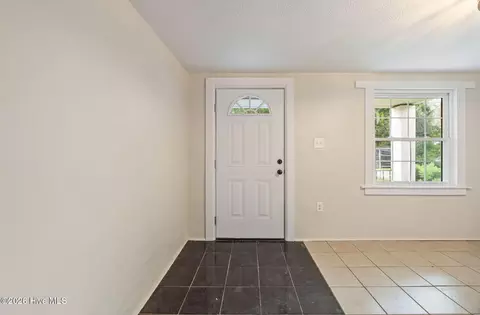 Entry Way - 930 Beman St, Augusta, GA 30904 photo 1 of 7