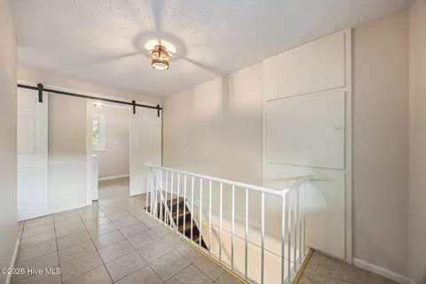 Entry Way - 930 Beman St, Augusta, GA 30904 photo 6 of 7