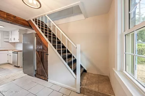 Entry Way - 930 Beman St, Augusta, GA 30904 photo 4 of 7