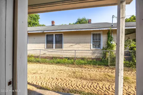 Exterior - 930 Beman St, Augusta, GA 30904 photo 10 of 25
