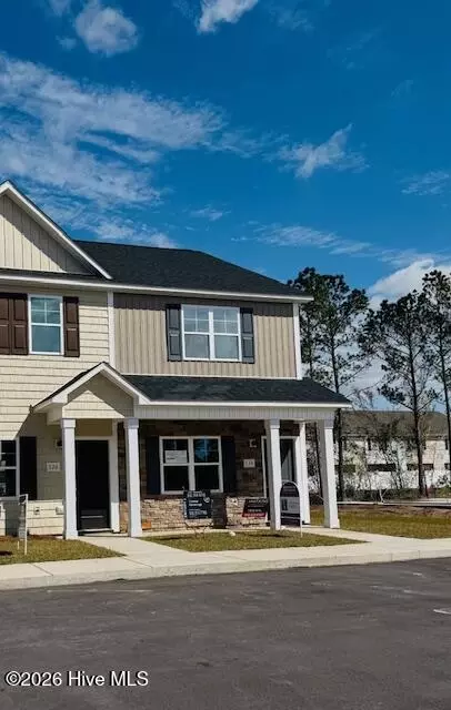 721 Cross Bridge Way, Sneads Ferry, NC 28460