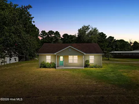 7100 Dale Ave SW, Ocean Isle Beach, NC 28469