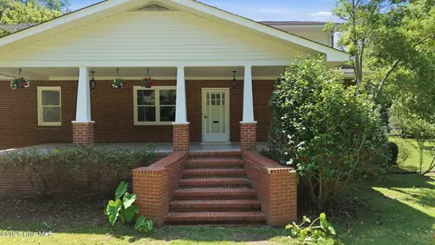 Exterior - 581 Post Rd, Bath, NC 27808 photo 2 of 11