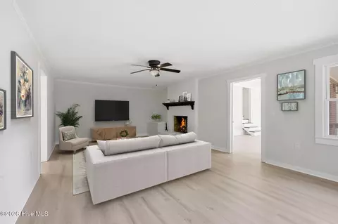 Living - 581 Post Rd, Bath, NC 27808 photo 8 of 9
