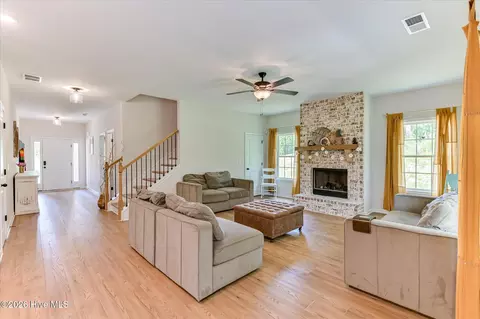 Entry Way - 430 Bronco Pass, Evans, GA 30809 photo 2 of 4