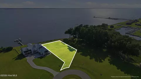 28 Wax Myrtle Ct, Minnesott Beach, NC 28510