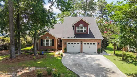 994 Mill Run Rd, Sneads Ferry, NC 28460