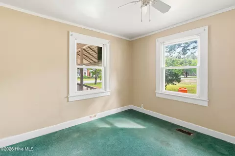 Bedroom - 906 Rice St, Hamlet, NC 28345 photo 2 of 5