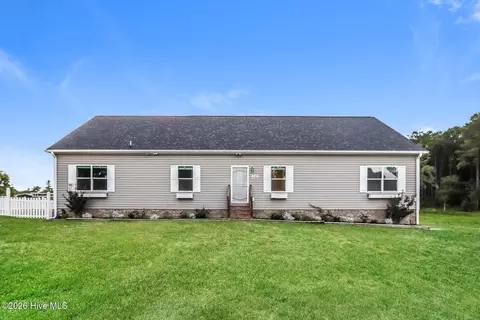 2147 Rosemary Ln SW, Supply, NC 28462