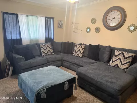 Living - 3622 Audubon Pl, Augusta, GA 30906 photo 1 of 2